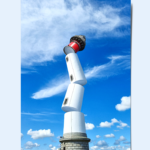 Montage photo du phare de Ouistreham décomposé en quatre morceaux