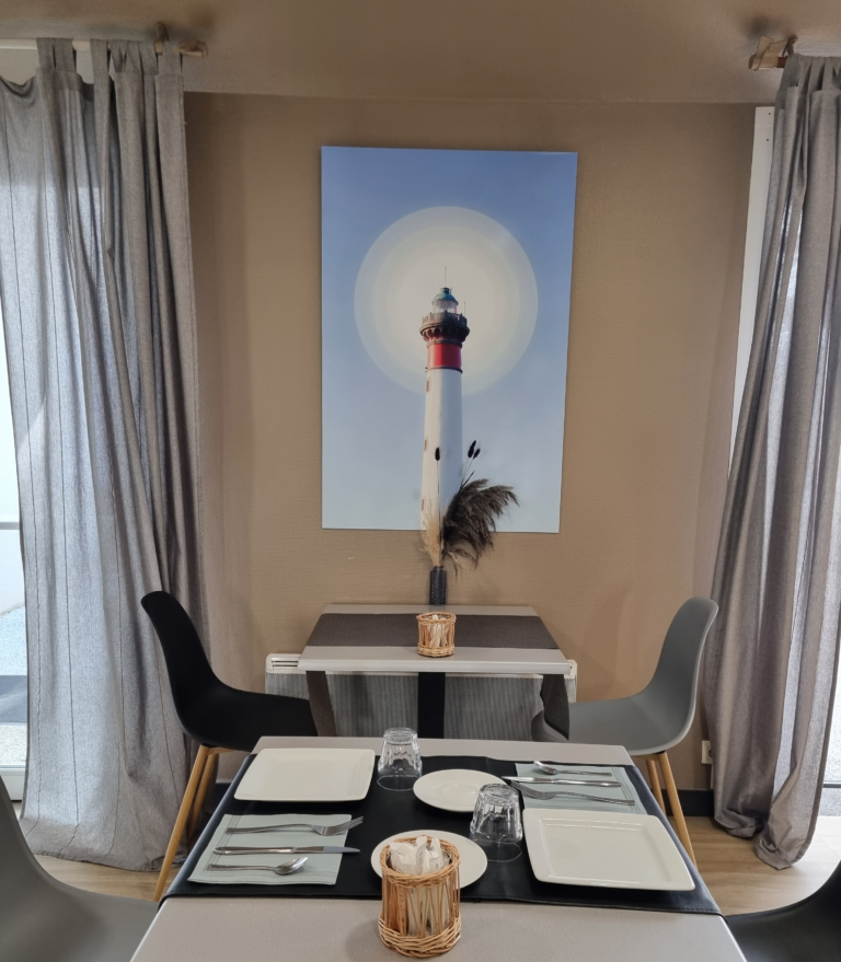 Visuel de Pharetistique "Douceur hivernale" en grand format exposé dans un restaurant